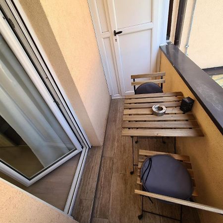 Adonis Apartment Novi Sad Bagian luar foto